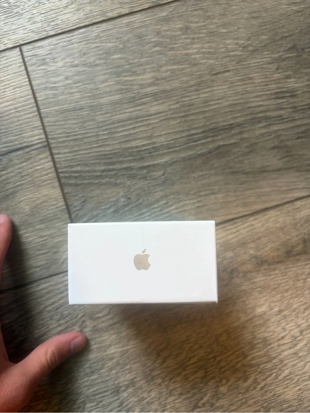Apple AirPods Pro 3 never used (ONE DAY SHIPPING)